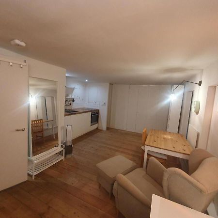 דירות לונדון Cosy Self-Contained Studio Near King'S Cross מראה חיצוני תמונה